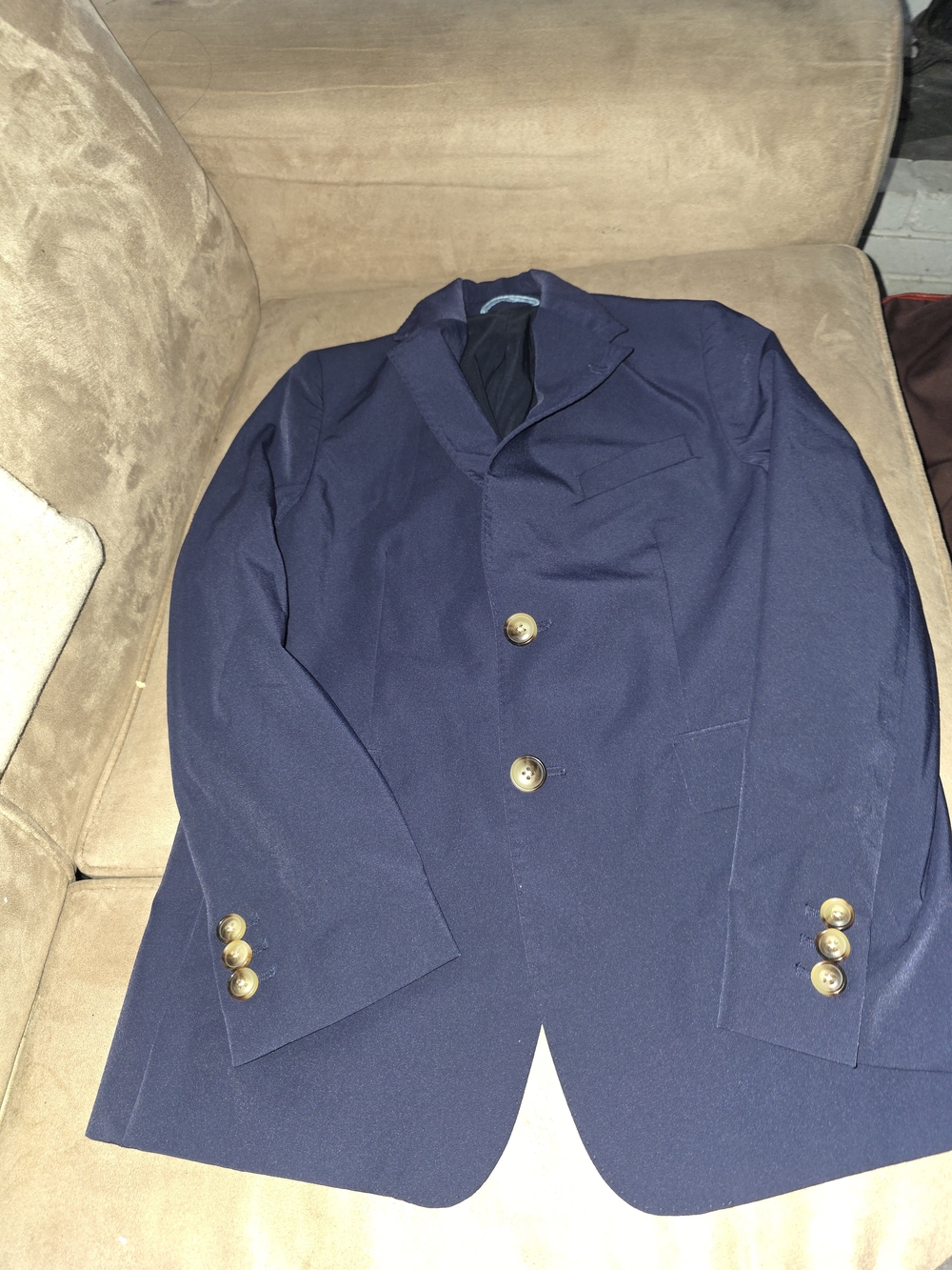 Vineyard Vines Boys Navy PERFORMANCE blazer with Tortoise Buttons Size 10